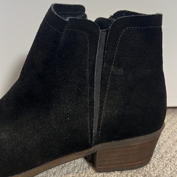 Kenzie Black Suede zip up booties ankle boots - Picture 7 of 8